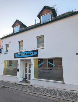 Wohn- und Geschäftshaus in Rötz Gewerbeflächen + 4 Appartements - Rötz