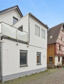Merenberg: Kernsaniertes Einfamilienhaus für die große Familie - Merenberg (Marktflecken)