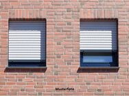 2-Familienhaus nebst 3 Garagen - provisionsfrei - Duisburg
