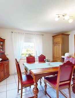 PHI AACHEN - Gepflegtes Wohndomizil mit Garage und Carport auf großem Grund in Hürtgenwald! - Hürtgenwald