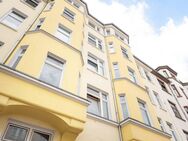 List - zum Selbstgestalten: 3-Zimmer-Altbauwohnung mit Balkon in Toplage von Hannover. - Hannover
