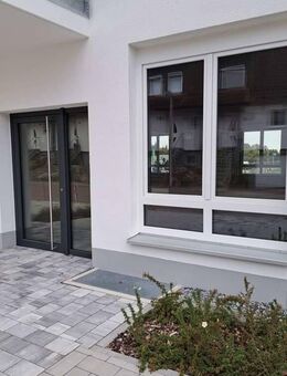 Gewerbefläche im fertiggestellten Neubau für viele Nutzungsmöglichkeiten geeignet.- Erstbezug! - Crailsheim