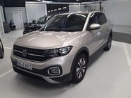 VW T-Cross, 1.0 TSI Move BSD Dig Travel, Jahr 2023 - Hannover