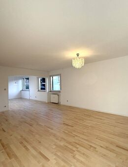 2,5-Zimmer-Wohnung mit Balkon & EBK in Stuttgart-Gaisburg - Stuttgart