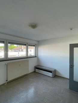 Nette 1-Zimmer-Wohnung DIREKT AN DER NIDDA [HMR-O08E10] - Frankfurt (Main)