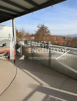 Lichtdurchflutete 3-Zimmer-Wohnung - gepflegt, zwei Balkone & Stellplatz (MH26 C6) - Kitzingen