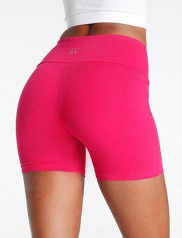 LASCANA Shorts mit breitem Bündchen und Logodruck, Loungewear