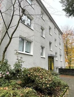 Düsseldorf- Wersten ! Vermietete 3,5- Raum ETW im Haus Schelbuscher Str. 5 ! Provisionsfrei ! - Düsseldorf