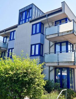 Helle Zimmer, 2 Balkone, Stellplatz - top Energiewert! - Magdeburg