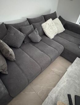 Polstereck Sofa wegen Auslandsumzug zu verkaufen - Lollar Zentrum