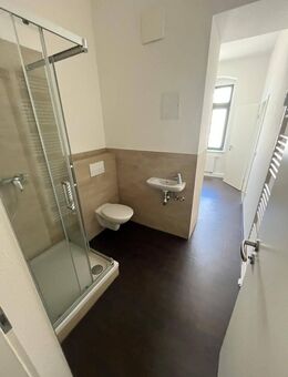 Große lichtdurchflutete Zimmer - Balkon - 2 Bäder u.v.m. - Chemnitz