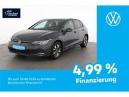 VW Golf, 2.0 TDI Move, Jahr 2023 - Neumarkt (Oberpfalz)