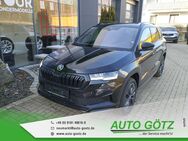 Skoda Karoq, Sportline Vorb VZE Digi elektr Heckkl vo hi LichtAssist SpurAssist Connect Sunset 4xEFH Ladeboden beheiz Frontscheibe Armlehne Metallic, Jahr 2022 - Beilngries