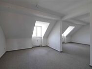 Helle und ruhige 2-Raum-Wohnung mit Tageslichtbad und Wanne - Leuna
