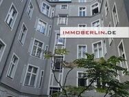 IMMOBERLIN.DE - Feine Lage beim Ku’Damm! Großzügige Altbauwohnung mit Westloggia & Lift - Berlin