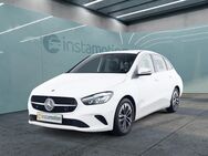 Mercedes B 180, Progressive Winter Paket, Jahr 2023 - München