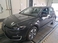 VW Golf, e-Golf 207 ohne Anzahlung Einparkhilf, Jahr 2020 - Horn-Bad Meinberg