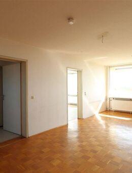 *** RESERVIERT ***"Ganz oben mit Top Aussicht" 3-Zimmer-Wohnung mit Potenzial in Erlangen - Erlangen