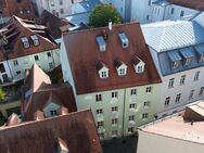 Seltener Altstadt-Juwel - Kernsanierte 2-Zimmer Wohnung mit Domblick nahe des Emmeramsplatzes - Regensburg