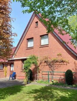 Freistehendes Einfamilienhaus mit Garage in Butjadingen-Stollhamm - Butjadingen