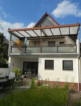 Freistehendes 2-Familienhaus mit Garage - Lampertheim