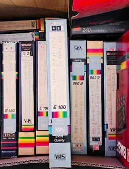 Suche selbst bespielte VHS Kassetten aus den Jahren 1980 - 2000 mit viel Werbung. - Wolfsburg