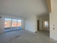 Marko Winter Immobilien - Mosbach: Charmante 3-Zimmer-Penthouse-Wohnung mit viel Licht und Raum - Mosbach