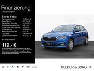 Skoda Fabia, 1.0 MPI Essence |||, Jahr 2022 - Schweinfurt