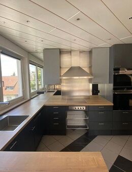 HU-Steinheim, tolle Maisonette-Wohnung, Bestlage, 85 m², Bulthaup EBK, Balkon, TG-Platz, 329.000,- - Hanau (Brüder-Grimm-Stadt)