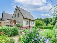 Idyllisches Familienhaus mit Balkon und Traumgarten in malerischer Hanglage! - Wassenberg