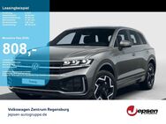 VW Touareg, R-Line el Sitze, Jahr 2022 - Regensburg