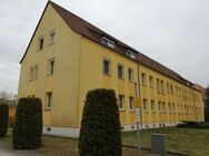 Renovierung nach Ihren Wünschen: 2-Raum-Wohnung in Laubusch - Lauta