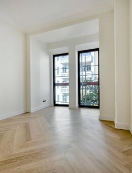 Attraktive Familienwohnung mit 2 Balkonen - Berlin