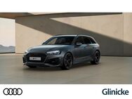 Audi RS4, Avant exclusive, Jahr 2022 - Kassel