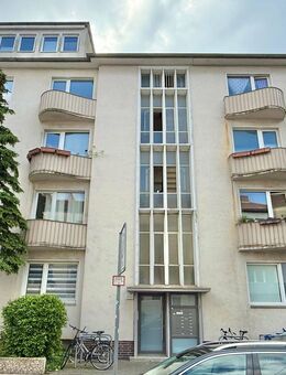 Zwischen Herrenhäuser Gärten & Eilenriede: Helle 2-Zimmer-Wohnung in sehr zentraler Lage - Hannover