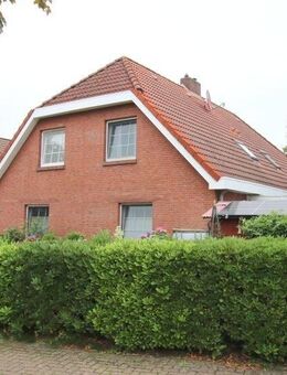 Doppelhaushälfte mit Terrasse, kleinem Garten und Garage in ruhige, zentraler Wohnlage in Bad Zw'ahn - Bad Zwischenahn