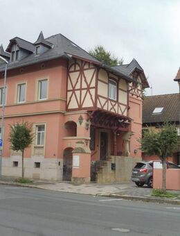 Gründerzeit-Villa - 2 Wohnungen zzgl. Praxisräume in Neustadt/Aisch - Neustadt (Aisch)