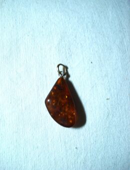Kettenanhänger Bernstein 29 x 15mm. - Friedrichsdorf