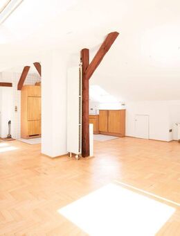 Helle 1-Zimmer-Wohnung in ruhiger Lage am Veit-Stoß-Platz in Gostenhof - Nürnberg