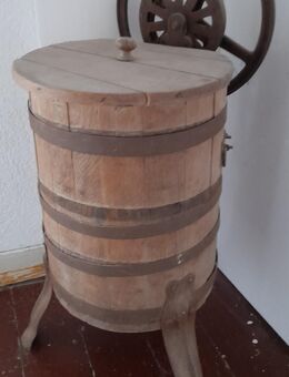 Altes Butterfaß, vollständig naturbelassen - Grävenwiesbach