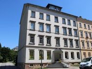 Vollvermietetes und TOP saniertes MFH mit Balkonen und extra Garagengrundstück in guter Lage - Chemnitz