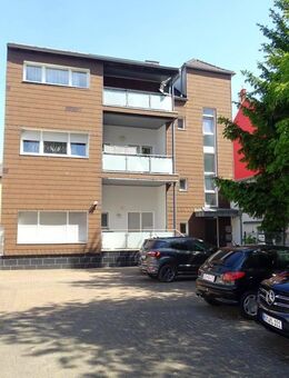 Attraktive Kapitalanlage: MFH mit 3 Wohnungen und 1 Gewerbefläche in Citylage - Kamen