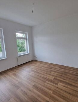 3-Raum Wohnung mit Stellplatz - Waren (Müritz)