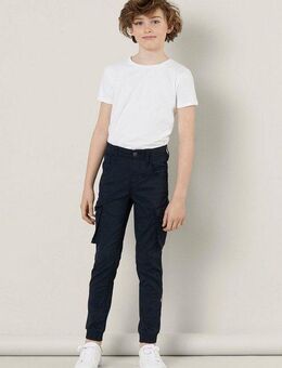 Name It Cargohose NITBAMGO REG/R TWI CA PANT M NMT mit den typischen Teilungsnähten