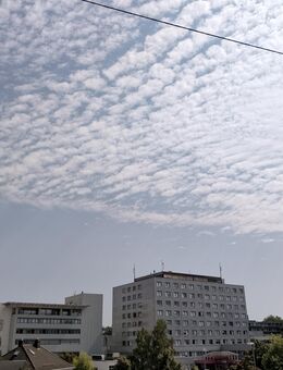 DACHGESCHOSS WOHNUNG +... = 2 x 3 Zimmer x 2x75qm Wohnungen zum EIGENTUM - Neunkirchen (Saarland)