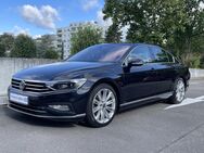 VW Passat, 2.0 Elegance R-Line R, Jahr 2021 - Rüsselsheim