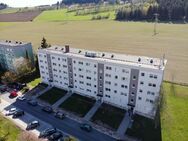 Schöne Drei-Raum Wohnung Zwei Monate kaltmietfrei mit Balkon in ruhiger Lage Schwarzenberg-Heide zu vermieten! - Schwarzenberg (Erzgebirge)