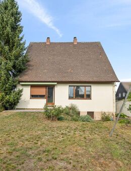 Traumlage in Nürnberg-Großgründlach - herrliches Sackgassengrundstück mit geräumigen Einfamilienhaus - Nürnberg
