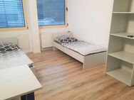 Gästezimmer mit Wlan, Gästeküche, EtagenDusche/Wc, Waschmaschine, Trockner - Stuttgart