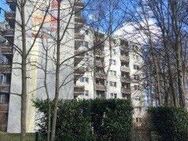 **Über den Dächern von Wedau - hier erwartet Sie eine bezugsfertige 2-Zimmer-Wohnung** - Duisburg